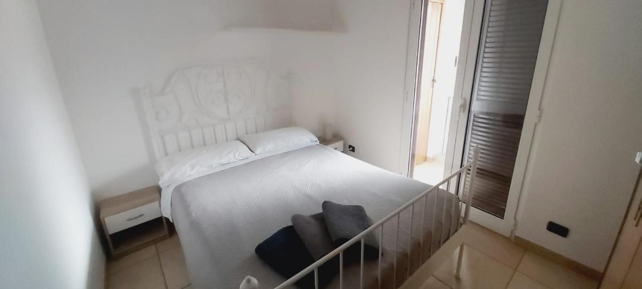 Mamo1 - Appartamento In Pieno Centro Citta Bari Esterno foto