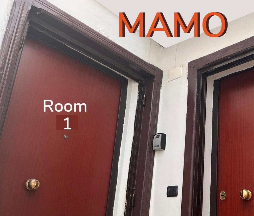 Mamo1 - Appartamento In Pieno Centro Citta Bari Esterno foto