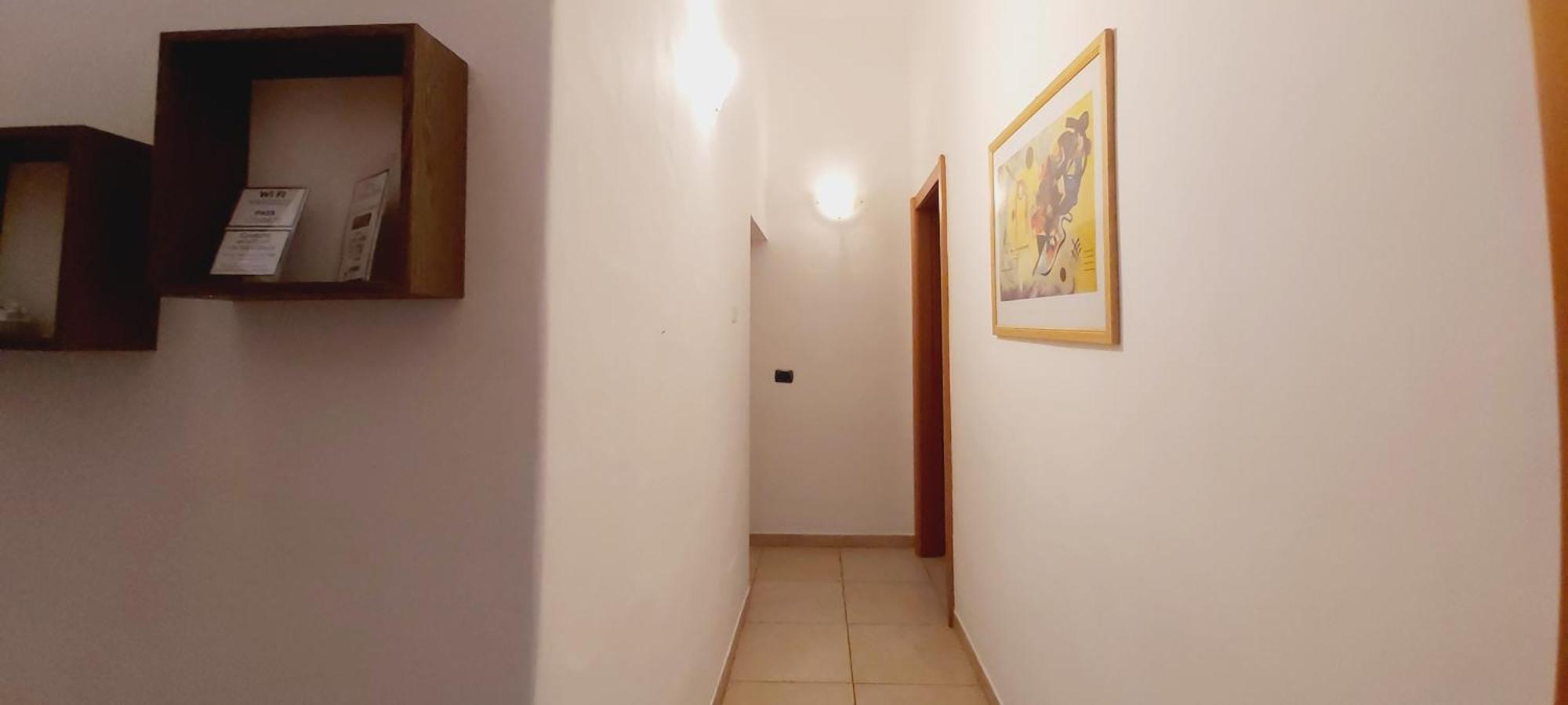 Mamo1 - Appartamento In Pieno Centro Citta Bari Esterno foto